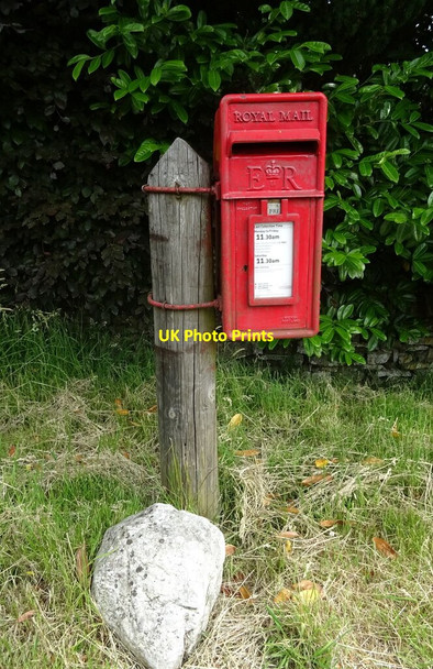 Photo 6"x4" Elizabeth II postbox on Crook Road, Plumgarths Kendal c2021