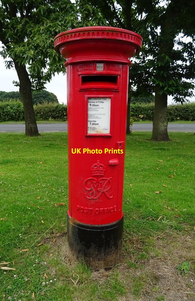 Photo 6"x4" George VI postbox on Wemysshaven Gardens, East Wemyss Buckhaven c2021