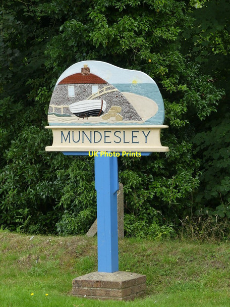 Photo 6"x4" Mundesley Village Sign Mundesley c2021