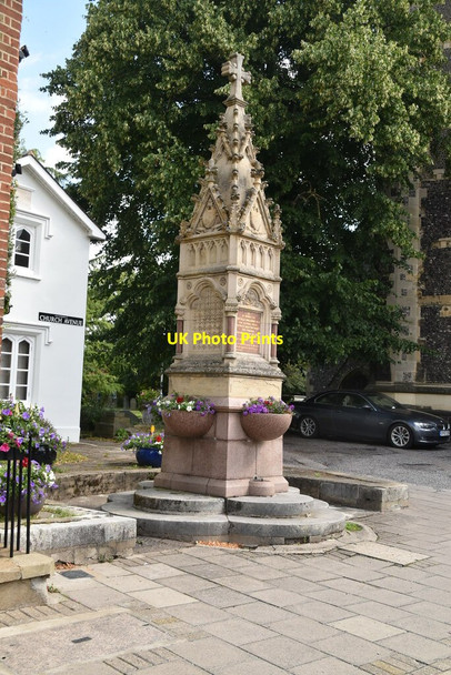 Photo 6"x4" Drinking Fountain, Hart St Henley-on-Thames c2020