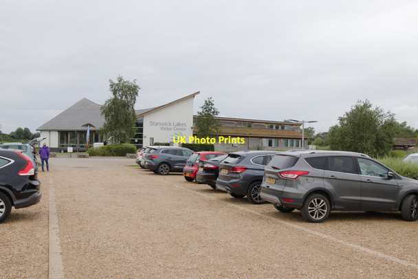 Photo 6"x4" Stanwick Lakes Visitor Centre Irthlingborough c2021