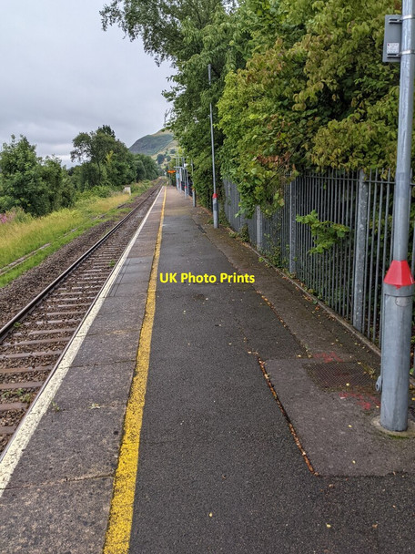 Photo 6"x4" Pontlottyn railway station Rhymney\/Rhymni c2021