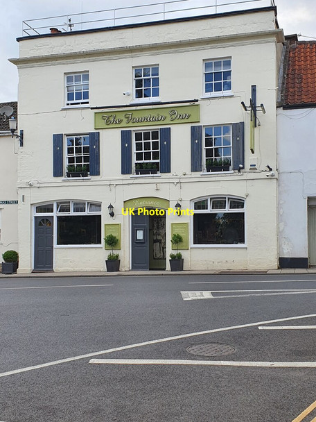Photo 6"x4" The Fountain Inn, Wells Wells c2021