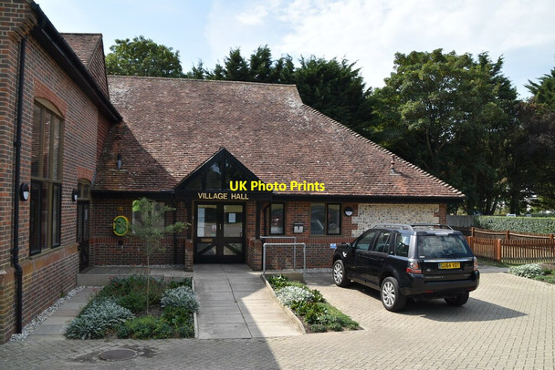 Photo 6"x4" East Dean Village Hall Birling Gap c2020 P1
