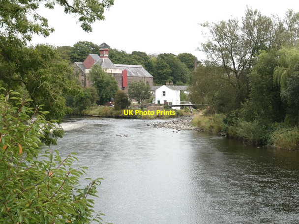 Photo 6"x4" River Derwent at Cockermouth Cockermouth c2021
