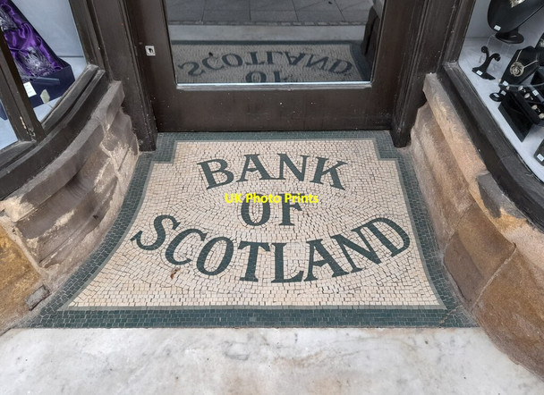 Photo 6"x4" Mosaic,  Tain High Street Tain\/NH7881 c2021