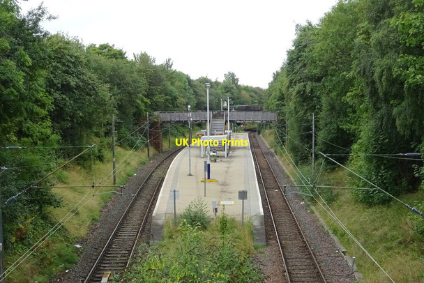 Photo 6"x4" Pollokshields West Station Rutherglen c2021
