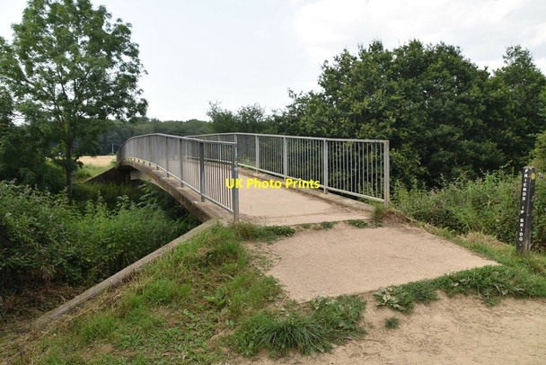 Photo 6"x4" Friendship Bridge Barden Park c2021
