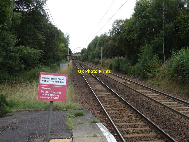 Photo 6"x4" Holytown Railway Station New Stevenston c2021