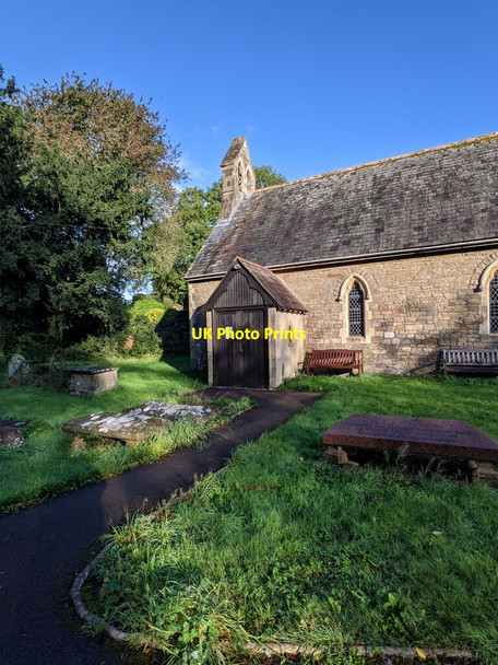 Photo 6"x4" Path to the entrance to St Matthew's Church, Monkswood Monkswood\/SO3402 c2021