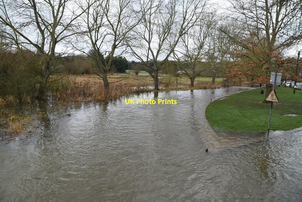 Photo 6"x4" River Darent at Eynsford Bridge Eynsford c2020