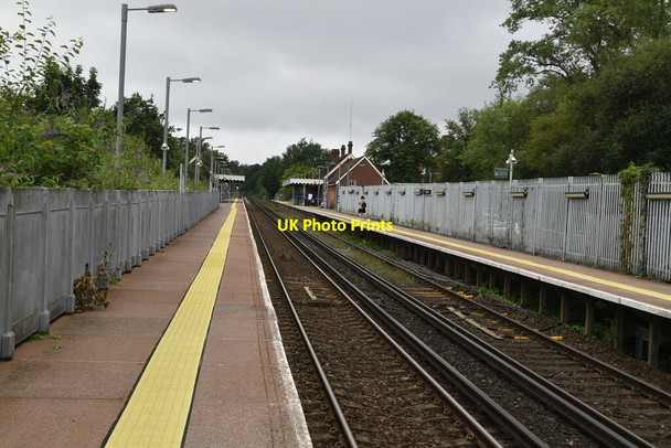 Photo 6"x4" High Brooms Station Royal Tunbridge Wells c2021