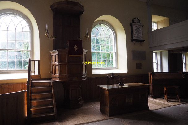 Photo 6"x4" Inside the ancient East Church in Cromarty Cromarty\/NH7867 c2021