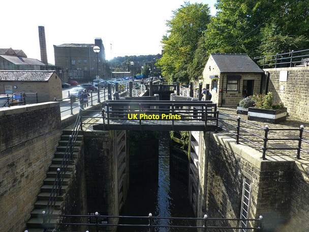 Photo 6"x4" Tuel Lane Lock No 3 Sowerby Bridge c2021