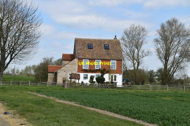 Photo 6"x4" Chapel Bank Farmhouse Reading Street\/TQ9230 c2021