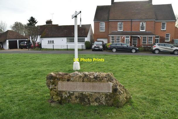 Photo 6"x4" The Quintain Offham\/TQ6557 c2021