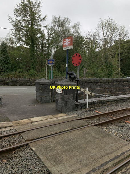 Photo 6"x4" Signage at Minffordd station Minffordd\/SH5938 c2021