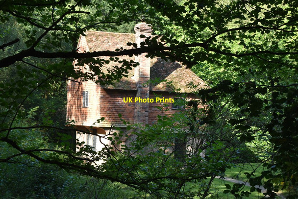 Photo 6"x4" Hole Cottage Horshoe Green c2021