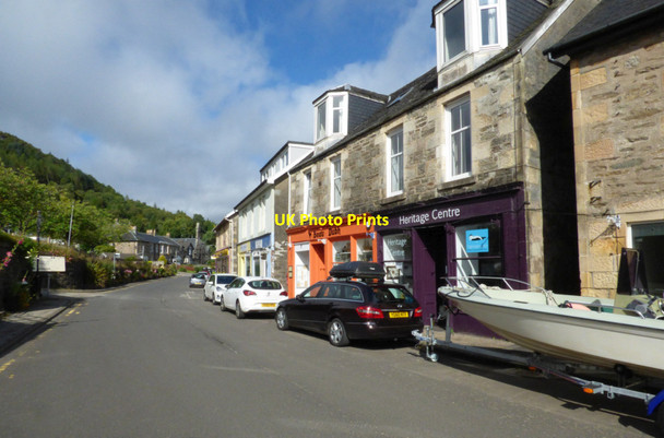 Photo 6"x4" Shops in Tighnabruaich Auchenlochan c2021