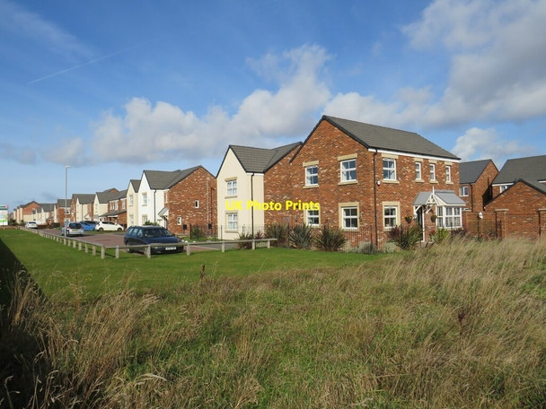 Photo 6"x4" New housing development at Squires Gate, near St. Anne's-on-the-Sea Squires Gate c2021