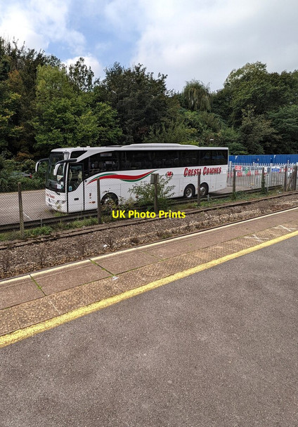 Photo 6"x4" Cresta Coaches coach, Radyr, Cardiff Radyr c2021