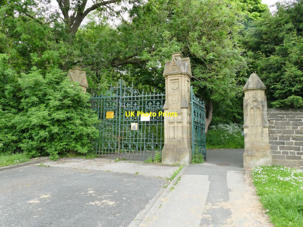Photo 6"x4" North entrance to Bowling Cemetery Bradford\/SE1632 c2021