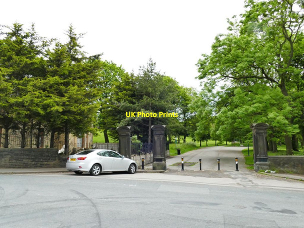 Photo 6"x4" West entrance to Bowling Park Bradford\/SE1632 c2021