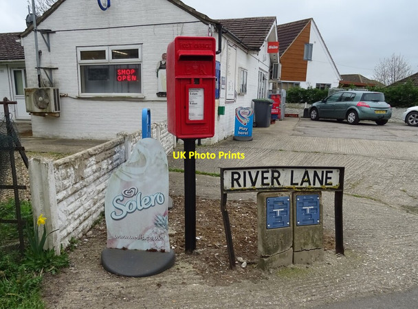Photo 6"x4" Elizabeth II postbox on Main Road, Anwick Anwick c2021