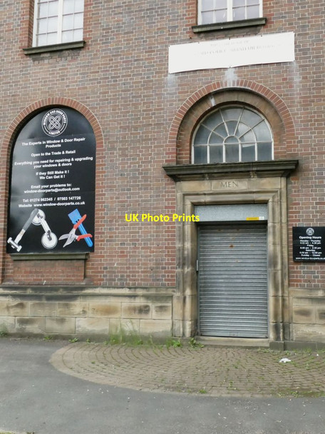 Photo 6"x4" Former employment exchange, Nelson Street - detail Bradford\/SE1632 c2021
