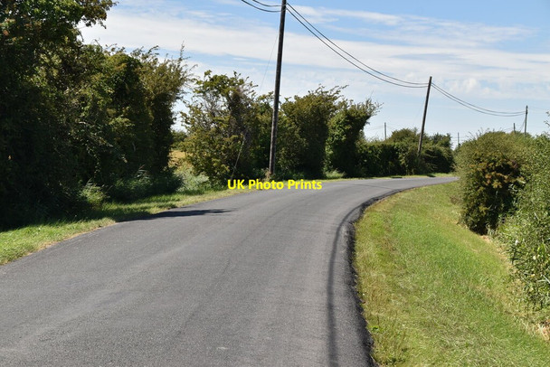 Photo 6"x4" Lane across Romney Marsh Newchurch\/TR0531 c2020