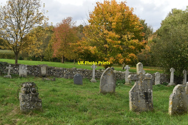 Photo 6"x4" Autumn in the churchyard at Cobham Cobham\/TQ6768 c2021