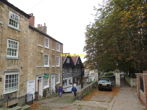 Photo 6"x4" The Parsonage and Water Bag Bank, Knaresborough Knaresborough c2021