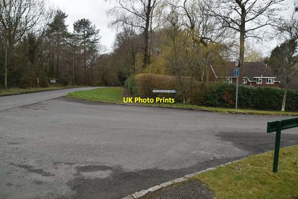Photo 6"x4" Netherfield Way Netherfield\/TQ7118 c2021