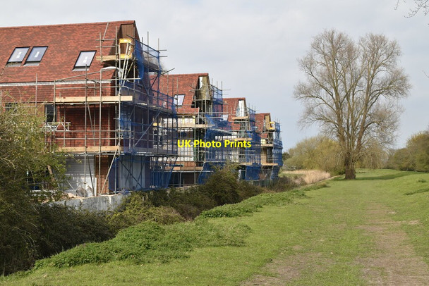 Photo 6"x4" New builds by the Royal Military Canal Appledore\/TQ9529 c2021