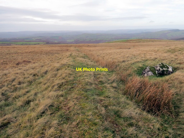 Photo 6"x4" Gwersyll  cyrch Rhufeinig y Pigwn \/ Y Pigwn Roman marching camp Halfway\/SN8232 c2021