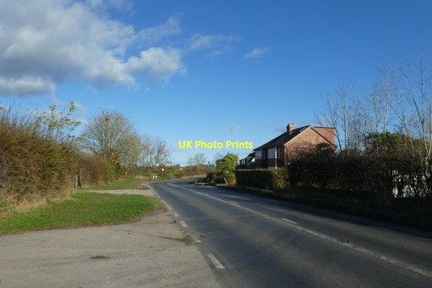 Photo 6"x4" Bend in Stockton Lane Tang Hall\/SE6252 c2021