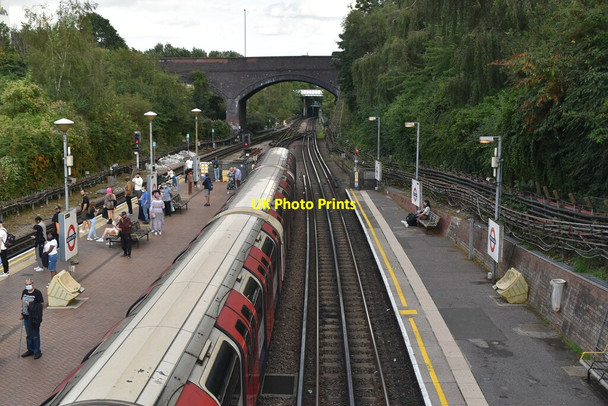 Photo 6"x4" North Acton Station Acton\/TQ2080 c2021 P1