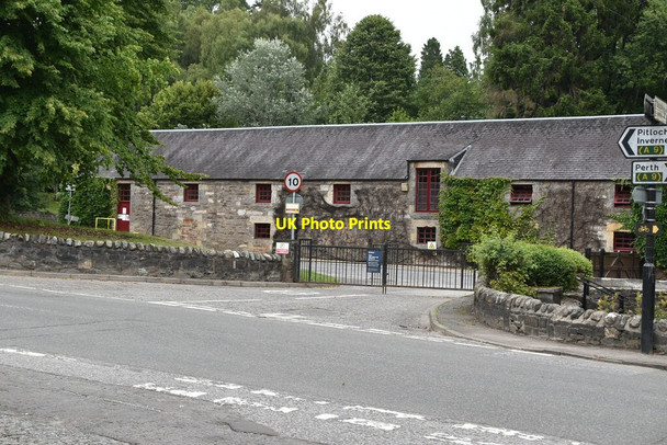 Photo 6"x4" Blair Athol Distillery Pitlochry c2021 P1
