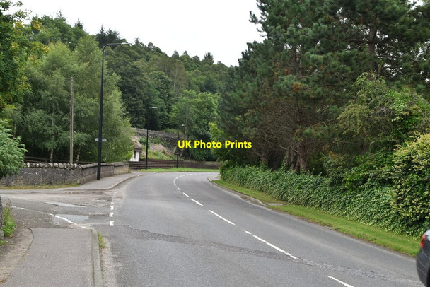 Photo 6"x4" Perth Rd Pitlochry c2021 P1