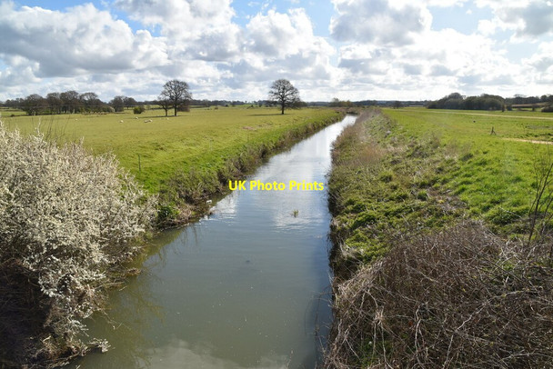Photo 6"x4" Hexden Channel Great Job's Cross c2021
