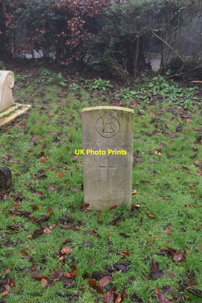 Photo 6"x4" CWGC Grave, Ide Hill Hanging Bank c2021