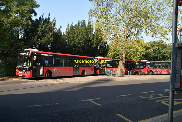 Photo 6"x4" Buses, Ealing Ealing c2021