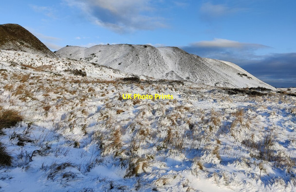 Photo 6"x4" Snow at Titterstone Clee Hill Dhustone c2021