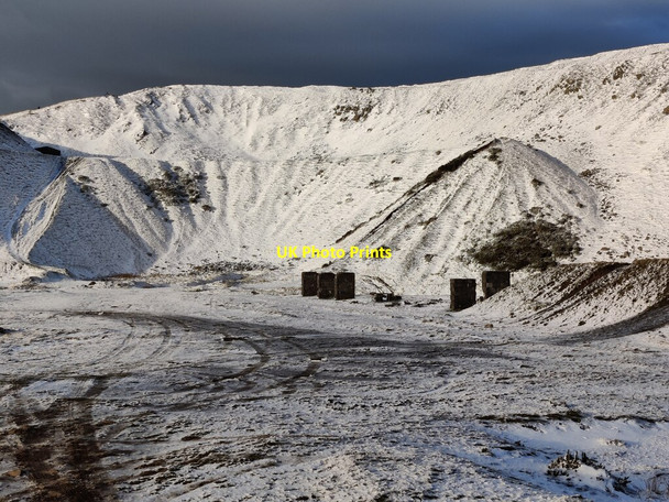 Photo 6"x4" Snow at Titterstone Clee Hill Dhustone c2021