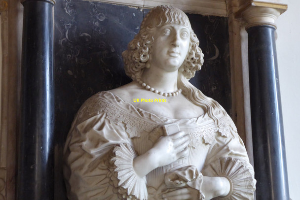 Photo 6"x4" Memorial of Lady Penelope Noel Chipping Campden c2021 P1