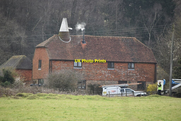 Photo 6"x4" Park Farm Oast Burwash c2021