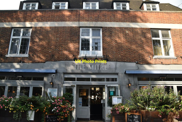 Photo 6"x4" The Mitre Kensington\/TQ2579 c2021 P1