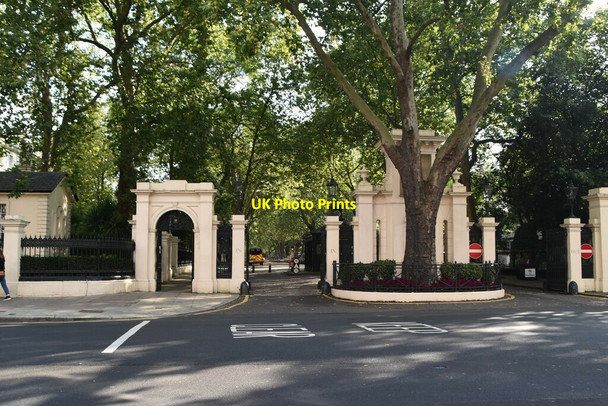 Photo 6"x4" Gateways, Kensington Palace Gardens Kensington\/TQ2579 c2021 P1