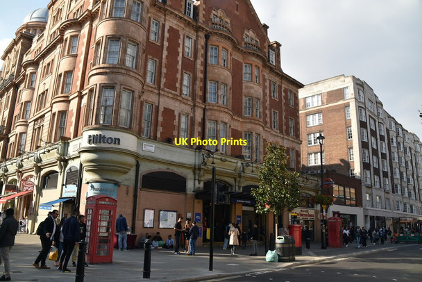 Photo 6"x4" Queensway Station Kensington\/TQ2579 c2021