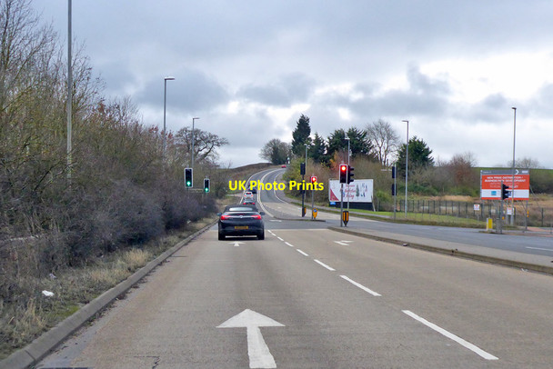 Photo 6"x4" A43 heading south towards Northampton Kettering c2021